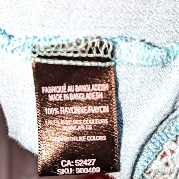 Light blue off shoulder lace hem top - Picture 4 of 5